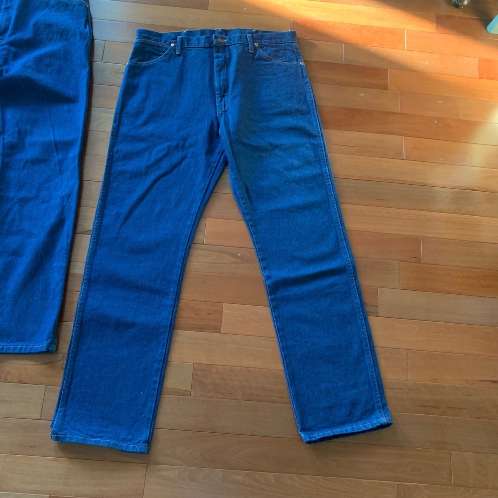 3 Wrangler Jeans Mens 38x34 13MWZPWD 936PWD ( 2 Original 1 Slim Fit) Cowboy Cut - Picture 14 of 16